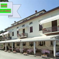 Отель Camping Hotel Au Lac De Como в городе Сорико, Италия