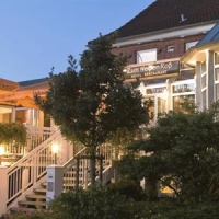 Отель Hotel Zum Weissen Ross Cadenberge в городе Каденберге, Германия