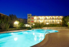 Отель Acharnis Kavallari Hotel Suites в городе Ахарнес, Греция