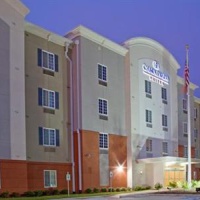 Отель Candlewood Suites I-10 East в городе Хьюстон, США