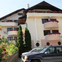 Отель Villa Alice Suceava в городе Сучава, Румыния