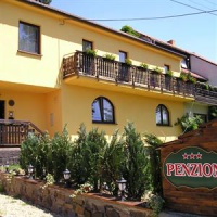 Отель Penzion Apartments Wendy в городе Йедовнице, Чехия
