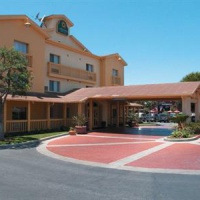 Отель La Quinta Inn & Suites Irvine Spectrum в городе Ирвайн, США