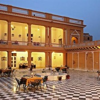 Отель Mudfort Kuchesar Hotel в городе Буландшахр, Индия