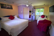 Отель Little Bullocks Farm Bed and Breakfast Takeley в городе Great Canfield, Великобритания
