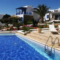 Отель Dolphin Apartments Antiparos в городе Agios Georgios, Греция