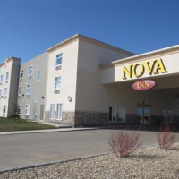 Отель Nova Inn Slave Lake в городе Слейв-Лейк, Канада