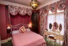 Отель The Captain's House Bed and Breakfast Lynmouth в городе Линмут, Великобритания