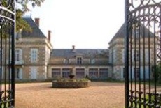 Отель Chateau de Gerbe в городе Saint-Remy-en-Rollat, Франция