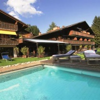 Отель Hotel Alpine Lodge Saanen в городе Занен, Швейцария