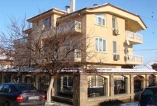 Отель Guest House Brestnik 1 в городе Брестник, Болгария