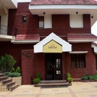 Отель Little Chef Hotel в городе Канпур, Индия