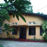 Отель Homestay in Ambalangoda near Kularathna College в городе Амбалангода, Шри-Ланка