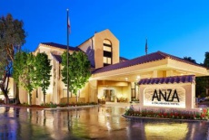 Отель The Anza - a Calabasas Hotel в городе Калабасас, США