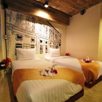 Отель Quip Bed & Breakfast в городе Пхукет, Таиланд