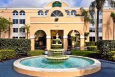 Отель La Quinta Inn & Suites Miami Lakes в городе Майами Лейкс, США