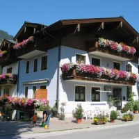 Отель Ferienwohnungen Gwehenberger в городе Клайнарль, Австрия
