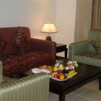 Отель Ewa Ajman Suites Hotel в городе Умм-эль-Кайвайн, ОАЭ