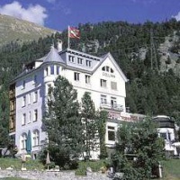 Отель La Collina Hotel Pontresina в городе Понтрезина, Швейцария