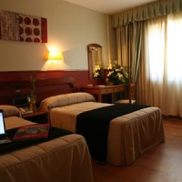 Отель Hotel Airinos Cangas de Morrazo в городе Кангас, Испания