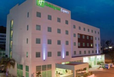 Отель Holiday Inn Express Guadalajara Iteso Guadalajara в городе Гвадалахара, Мексика