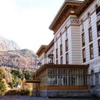 Отель Budget Longhin at Maloja Palace в городе Малоя, Швейцария