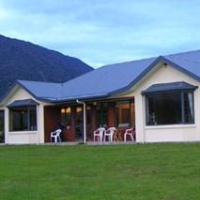 Отель Fox Glacier Mountainview Bed and Breakfast в городе Фокс Глейшер, Новая Зеландия