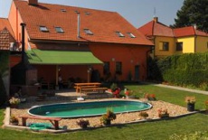Отель U Hroznu в городе Вельке-Биловице, Чехия