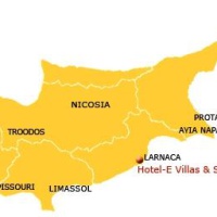 Отель Hotel-E Villas & Suites в городе Трикомо, Кипр