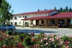 Отель Pensiunea Valverde в городе Posta Calnau, Румыния