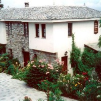 Отель Villa Georgie в городе Цагкарада, Греция