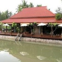 Отель Leelawadee Canal Home в городе Ампхава, Таиланд