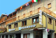 Отель Napoleon Hotel Susa в городе Суза, Италия