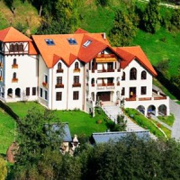 Отель Hotel Turnul в городе Moieciu de Jos, Румыния