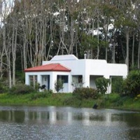Отель Spicy Oasis Cottages Caloundra в городе Конондейл, Австралия