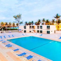 Отель New Point Miami Beach Apartments в городе Майами-Бич, США