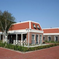 Отель Bungalow Park Tulp&Zee в городе Нордвейк, Нидерланды