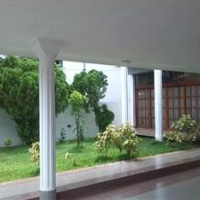 Отель KaZZava Transit Villa в городе Катунаяке, Шри-Ланка