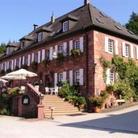 Отель Der Schafhof Amorbach в городе Аморбах, Германия