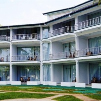 Отель Sea Lotus Park Hotel в городе Тринкомали, Шри-Ланка