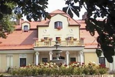 Отель Dwor Szczepanskich в городе Ожеше, Польша