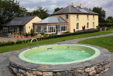 Отель Skahard Country Villa Limerick в городе Caherconlish, Ирландия