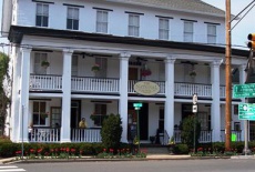 Отель National Hotel Frenchtown в городе Френчтаун, США