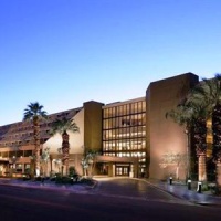 Отель Hyatt Regency Suites Palm Springs в городе Палм-Спрингс, США