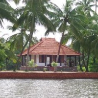 Отель Coconut Island в городе Триссур, Индия