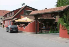 Отель Pub Pastuh в городе Jastrebarsko, Хорватия