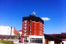 Отель Hotel Slavonija в городе Винковци, Хорватия