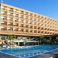 Отель Crowne Plaza Limassol в городе Лимасол, Кипр
