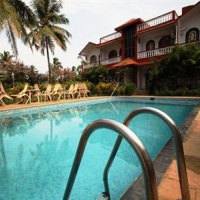 Отель La Vaiencia Beach Resort в городе Морджим, Индия