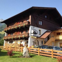 Отель Alphotel Kuhstadl в городе Миттерзилль, Австрия